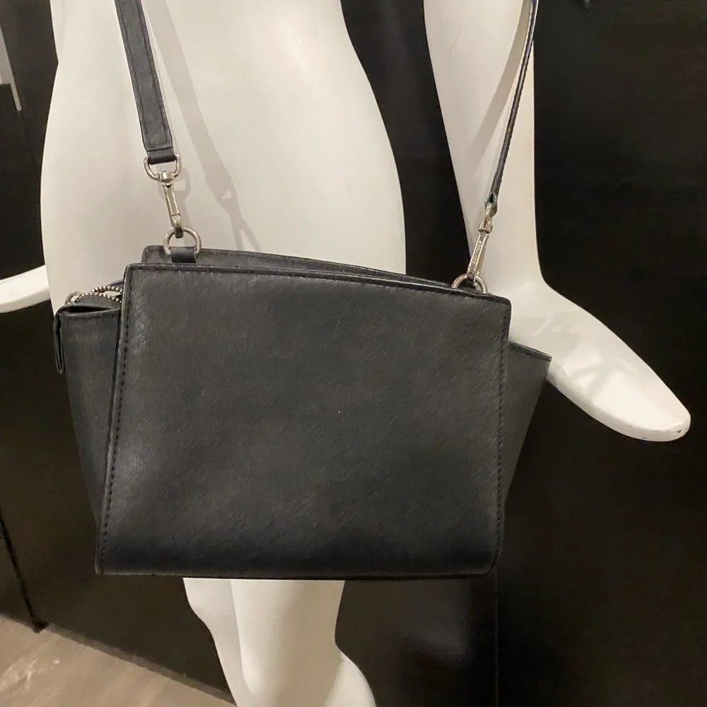 Michael Kors Black Selma Bag